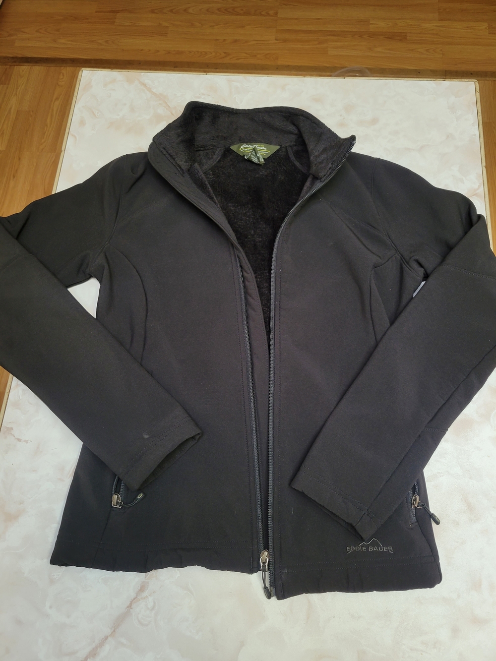 Eddie Bauer Women’s Black Fleece Lined Soft Shell Jacket Full Zip XS
